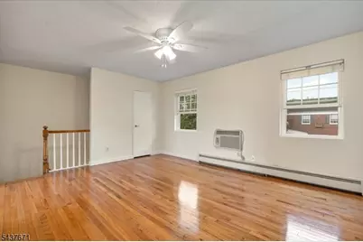11B W Roselle Ave #B, Roselle Park, NJ 07204 - Photo 6