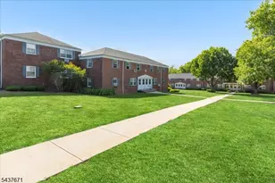 11B W Roselle Ave, Roselle Park, NJ 07204 - Photo 40