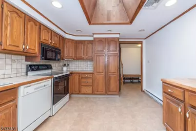 20 Wanaque Rd, West Milford, NJ 07421 - Photo 10