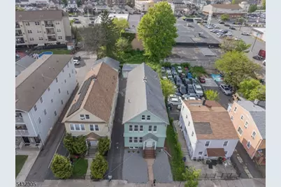 620 Pennsylvania Ave, Elizabeth, NJ 07201 - Photo 1
