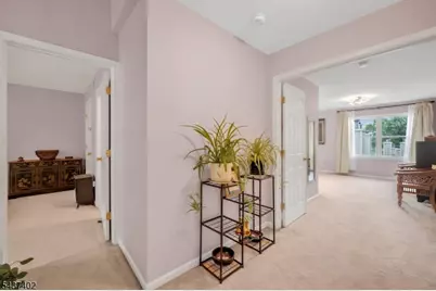 286 Summerhill Dr, Parsippany, NJ 07950 - Photo 12