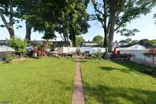18 Parker Ave, Hawthorne, NJ 07506 - Photo 18