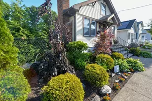 18 Parker Ave, Hawthorne, NJ 07506 - Photo 2