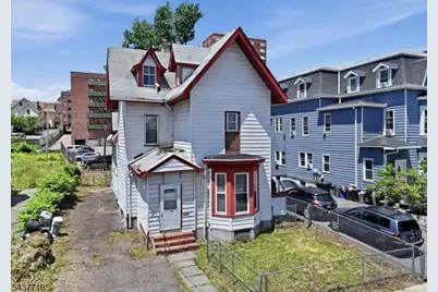 79 Cleveland St, Orange, NJ 07050 - Photo 2
