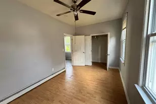 114 W 17th St, Linden, NJ 07036 - Photo 12