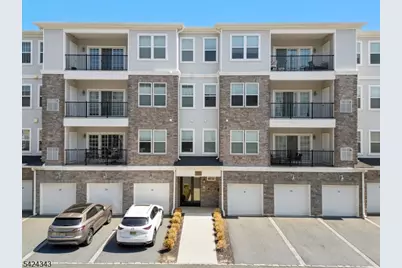 11 Veterans Way #111, Morris Plains, NJ 07950 - Photo 4