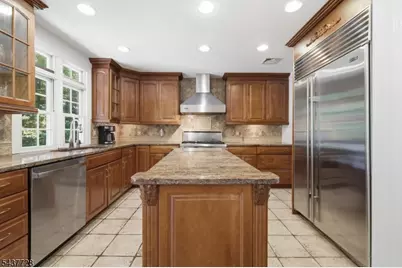 70 High Oaks Dr, Watchung, NJ 07069 - Photo 14