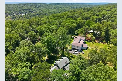 70 High Oaks Dr, Watchung, NJ 07069 - Photo 46