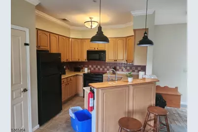 7 Maple Cres #11, Vernon Twp., NJ 07462 - Photo 20