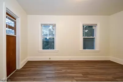 1176 Woodland Ave, Plainfield, NJ 07060 - Photo 8
