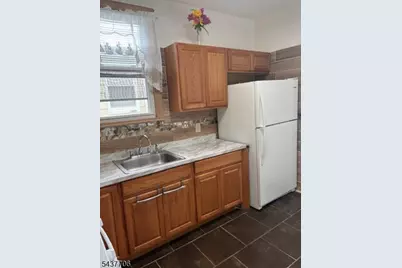 164 Springdale Ave, East Orange, NJ 07017 - Photo 4