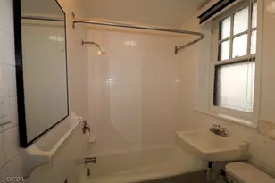160-164 New York Ave, Newark, NJ 07105 - Photo 10
