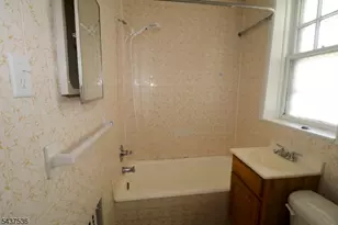 160-164 New York Ave, Newark, NJ 07105 - Photo 12