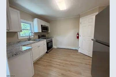 28 Diller Ave, Newton, NJ 07860 - Photo 2