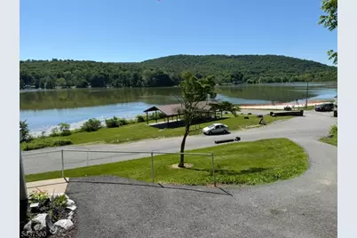 144 Lakeside Dr #5, Liberty Township, NJ 07823 - Photo 4