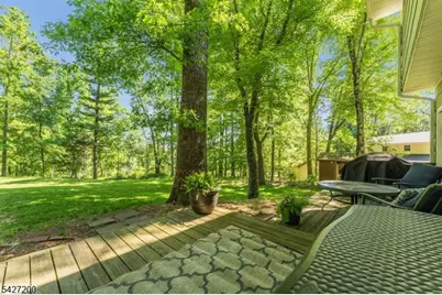 23 Country Hill Rd, Clinton Township, NJ 08833 - Photo 2