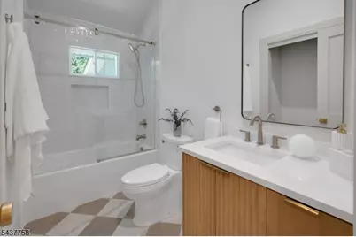 51 Brookside Ter, North Caldwell, NJ 07006 - Photo 26