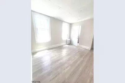 195 Lehigh Ave #2, Newark, NJ 07112 - Photo 4
