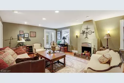 35 Woodledge Rd, Watchung, NJ 07069 - Photo 10