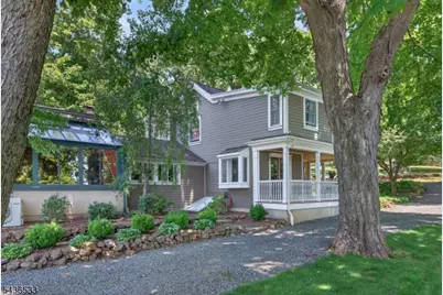 35 Woodledge Rd, Watchung, NJ 07069 - Photo 4