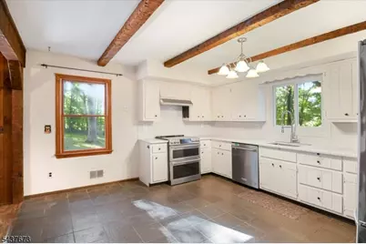15 Burrell Rd, Tewksbury Township, NJ 08833 - Photo 20