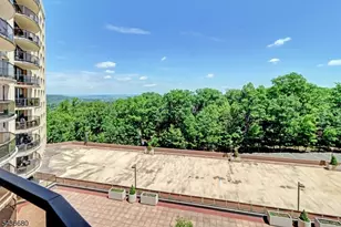 2 Claridge Dr 5Gw, Verona, NJ 07044 - Photo 1