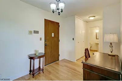2 Claridge Dr. 5Gw, Verona, NJ 07044 - Photo 2