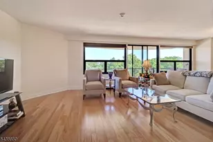 2 Claridge Dr 5Gw, Verona, NJ 07044 - Photo 8