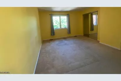 18 Mews Ln, South Orange, NJ 07079 - Photo 10