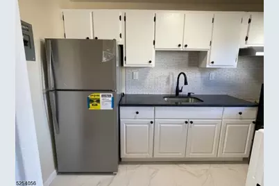500 S Center St #A-14, Orange, NJ 07050 - Photo 4