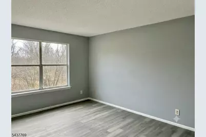260 Robertson Way, Lincoln Park, NJ 07035 - Photo 2