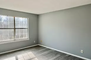 260 Robertson Way, Lincoln Park, NJ 07035 - Photo 2