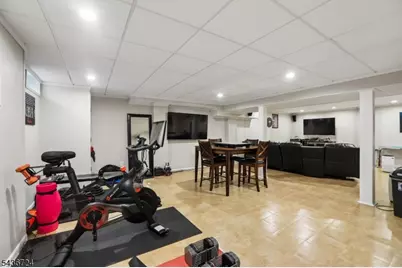 230 Birchwood Rd, Linden, NJ 07036 - Photo 20