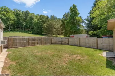 1813 Washington Valley Rd, Bridgewater, NJ 08836 - Photo 36
