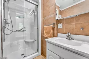 1813 Washington Valley Rd, Bridgewater, NJ 08836 - Photo 22
