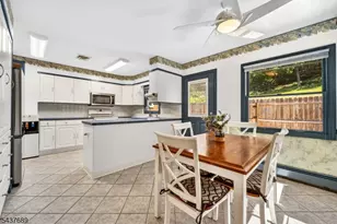 1813 Washington Valley Rd, Bridgewater, NJ 08836 - Photo 14