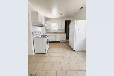 20 Orchard St #6, Summit, NJ 07901 - Photo 2