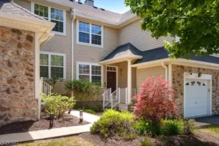 8 Scarlet Oak Dr, Montgomery Township, NJ 08540 - Photo 1