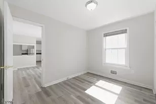 81 Hudson Ave, Ridgefield, NJ 07660 - Photo 22