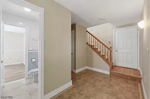 81 Hudson Ave, Ridgefield, NJ 07660 - Photo 18