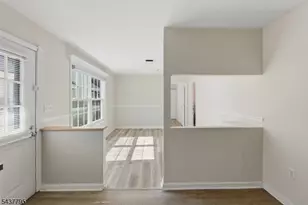 81 Hudson Ave, Ridgefield, NJ 07660 - Photo 24