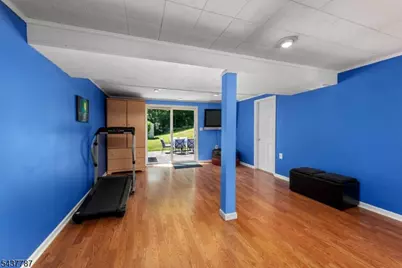 46 Sussex Dr, West Milford, NJ 07480 - Photo 32