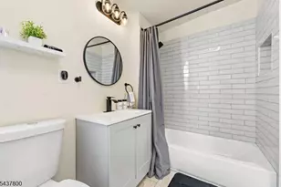 39 Emmet St, Newark, NJ 07114 - Photo 6