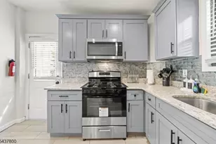 39 Emmet St, Newark, NJ 07114 - Photo 4