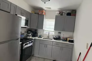 586 15th Ave, Newark, NJ 07103 - Photo 10