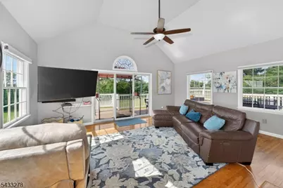103 Oak Crest Dr, Branchburg Township, NJ 08853 - Photo 22