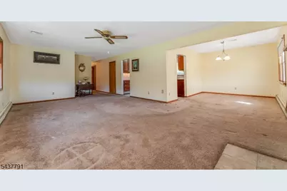 24 Hardscrabble Hill Rd, Raritan Township, NJ 08822 - Photo 4
