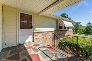 24 Hardscrabble Hill Rd, Raritan Township, NJ 08822 - Photo 2
