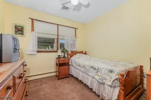 24 Hardscrabble Hill Rd, Raritan Township, NJ 08822 - Photo 20