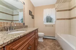 24 Hardscrabble Hill Rd, Raritan Township, NJ 08822 - Photo 16